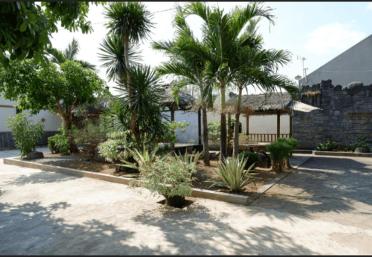 Villetta House Syariah Kudus Exterior photo
